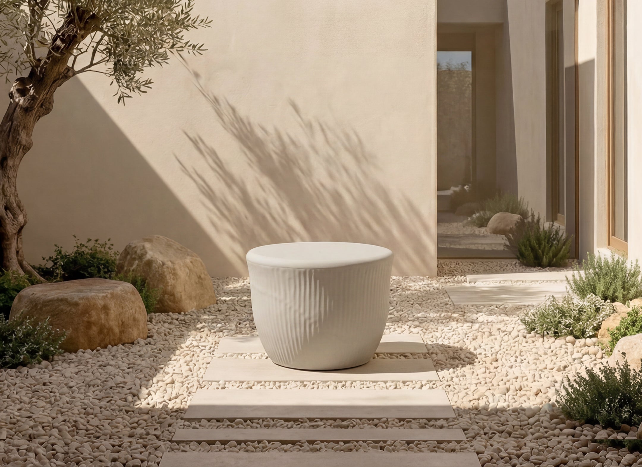 ECHO stool